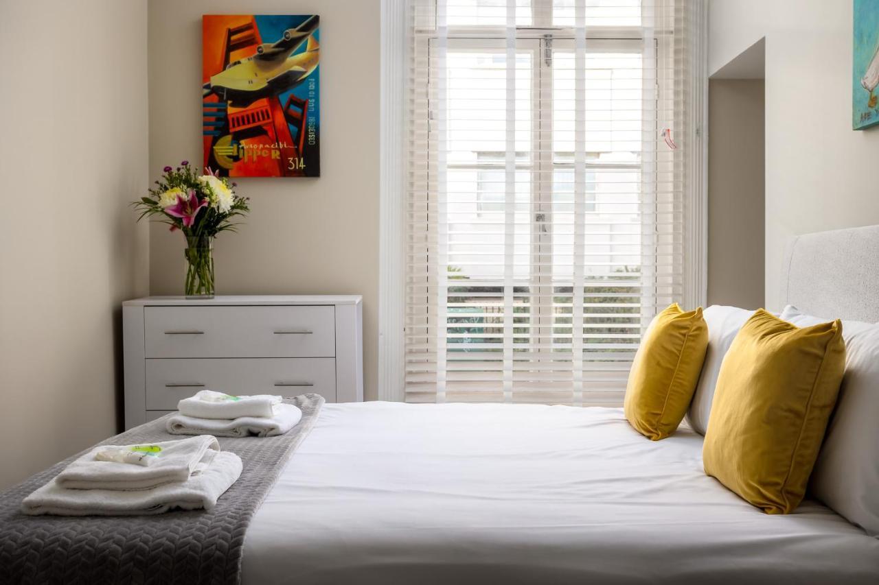Contemporary Ground Floor Apartment - Town Centre With Parking! Cheltenham Exterior photo