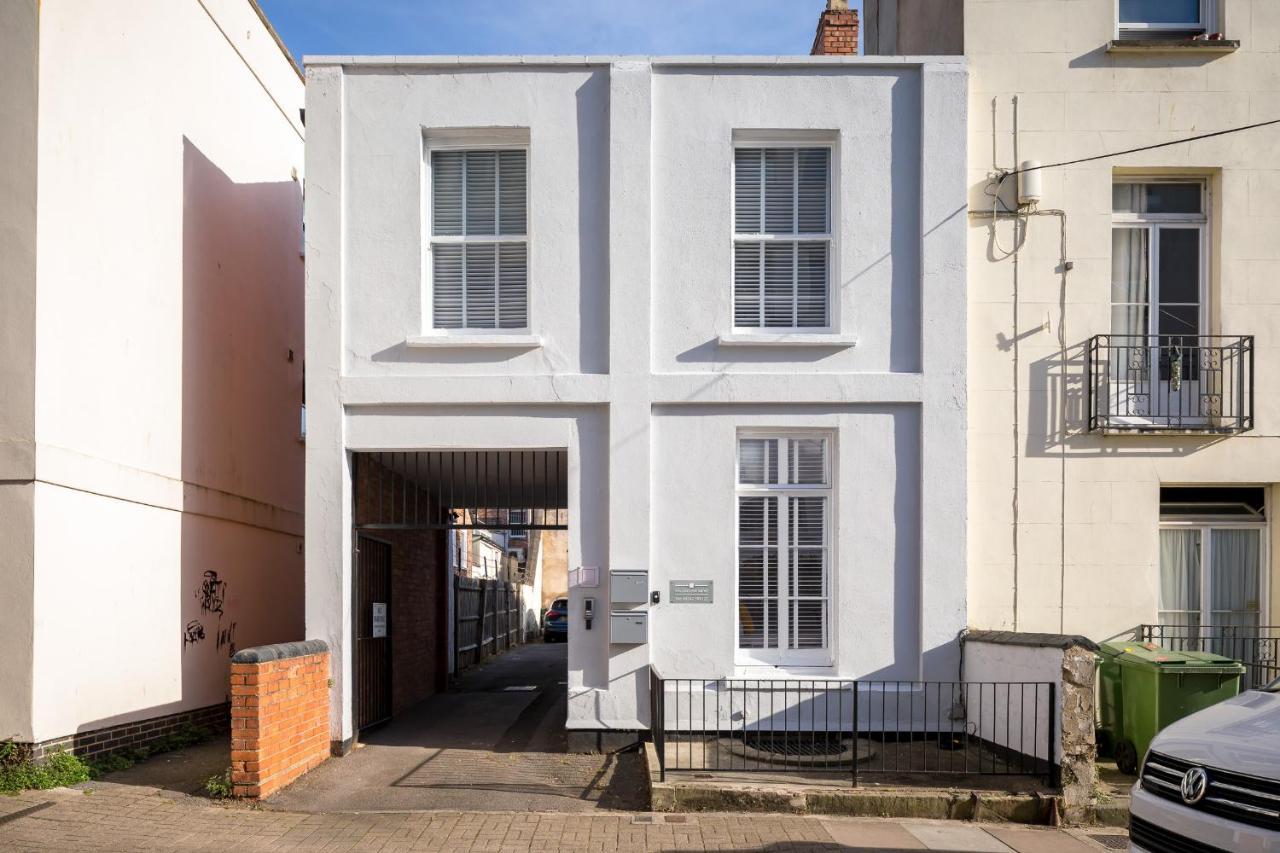 Contemporary Ground Floor Apartment - Town Centre With Parking! Cheltenham Exterior photo